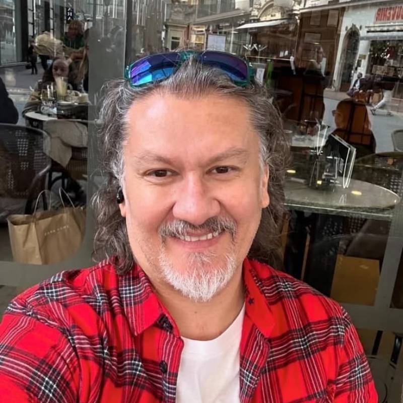 ChristopherMasonGrayson, 56, United States