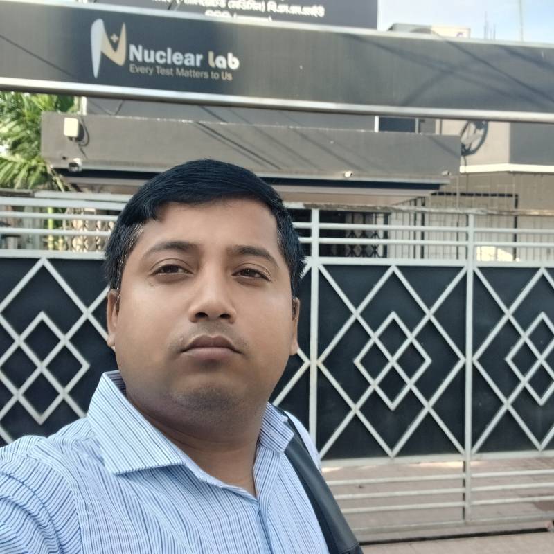 Bokhtiar, 29, Istrana