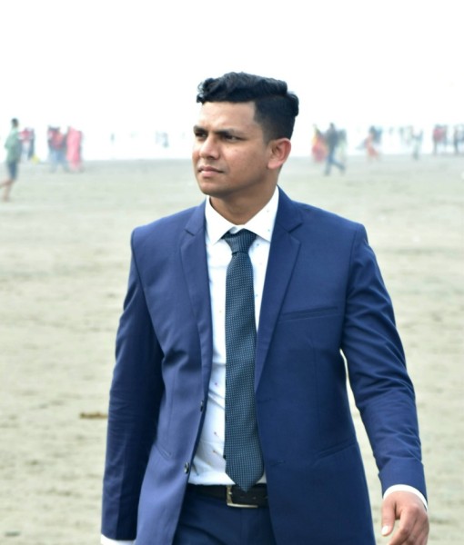 Tuhin, 29, Uganda