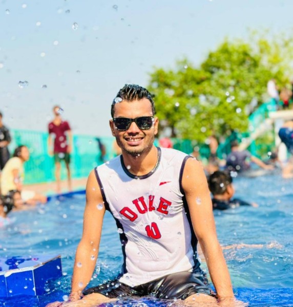 Rakib, 26, Haisyn