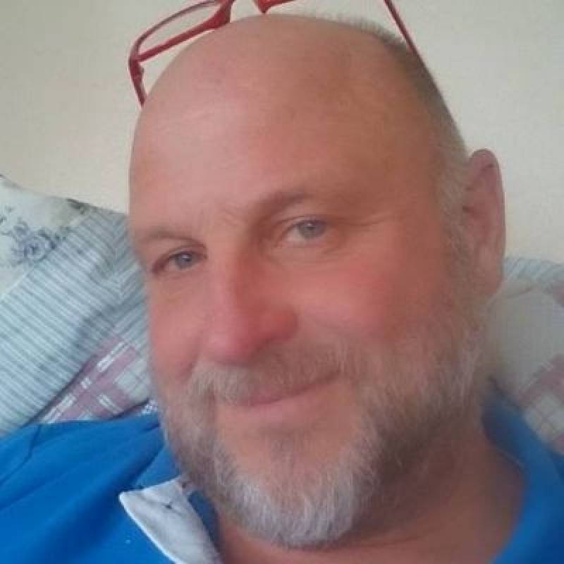 Craig, 62, Hanwell