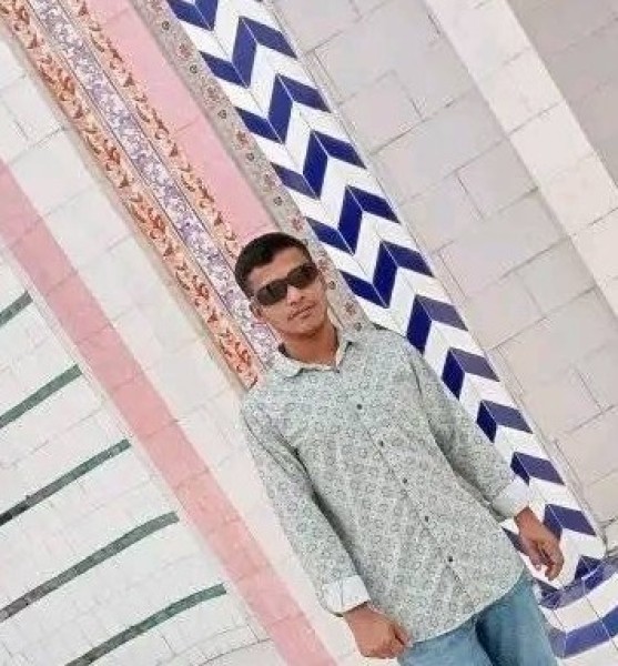 Roky, 23, Sanghar