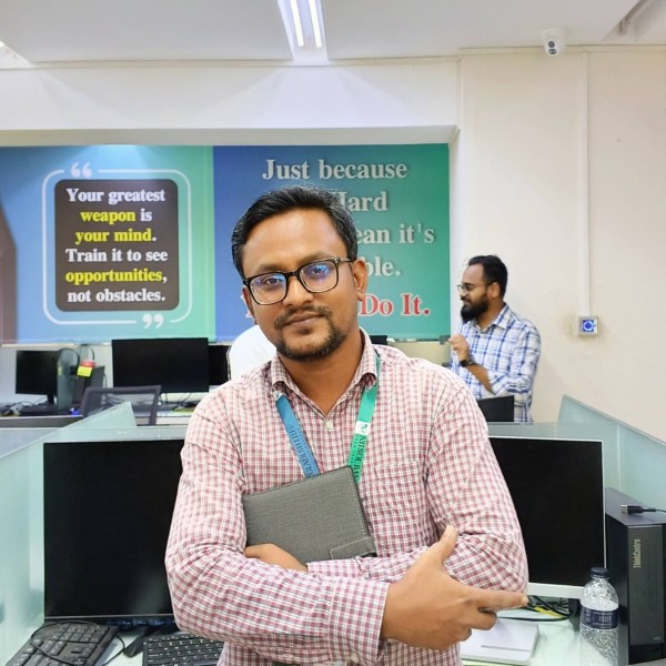 TUHIN, 35, Abaet