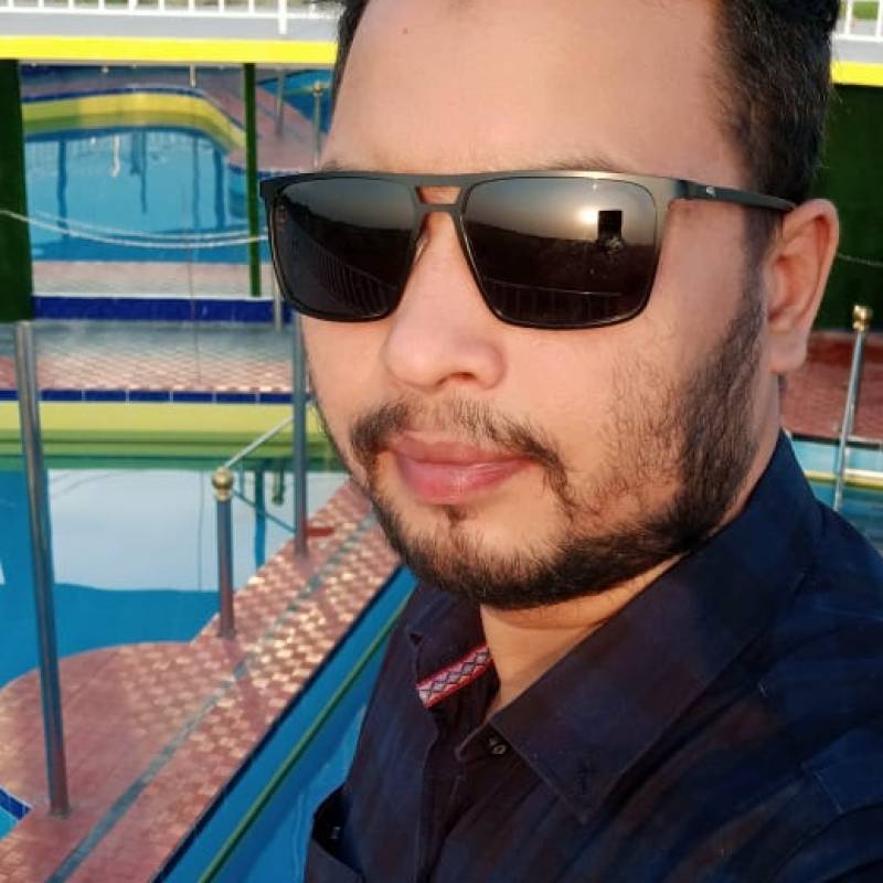 Faris, 26, Torre Del Greco