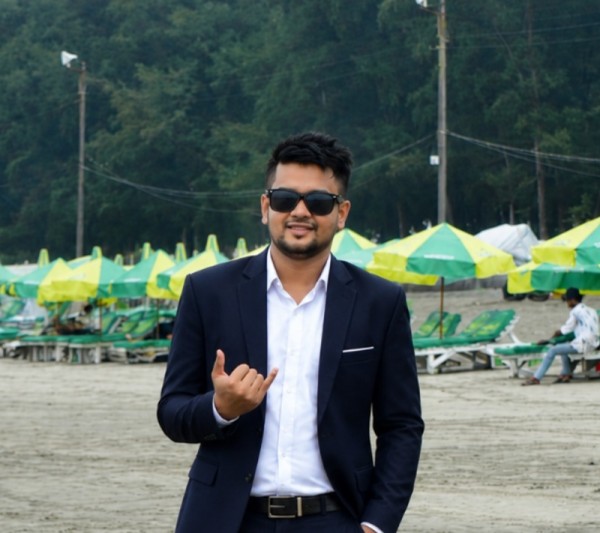 ALOM, 25, Maldegem