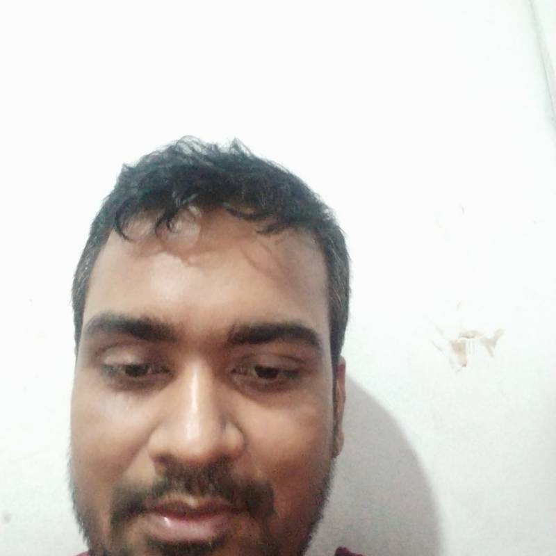 Akash, 29, Somma Lombardo