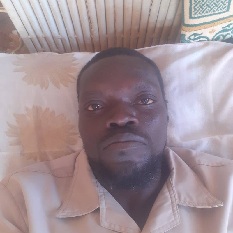 OmarIshaq, 40, Al Mubarraz
