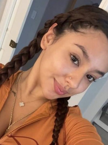 Mia, 34, Greenville Nc