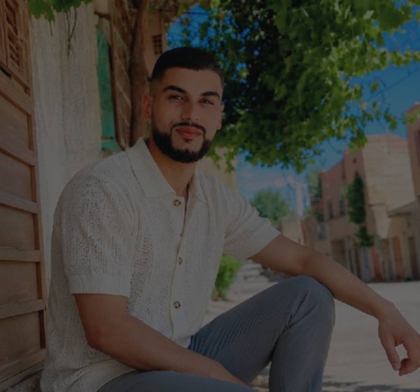 Farouk, 26, Jawkatia