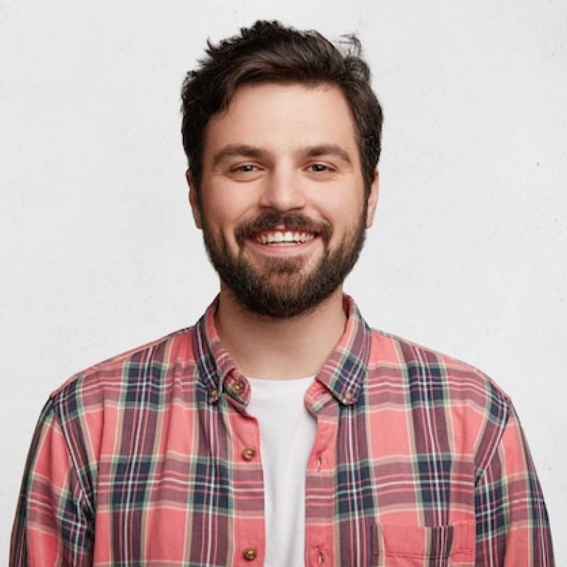 Jjhhin, 22, Sansal