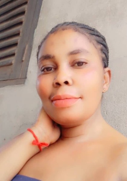 Mary, 27, Md Alomgir