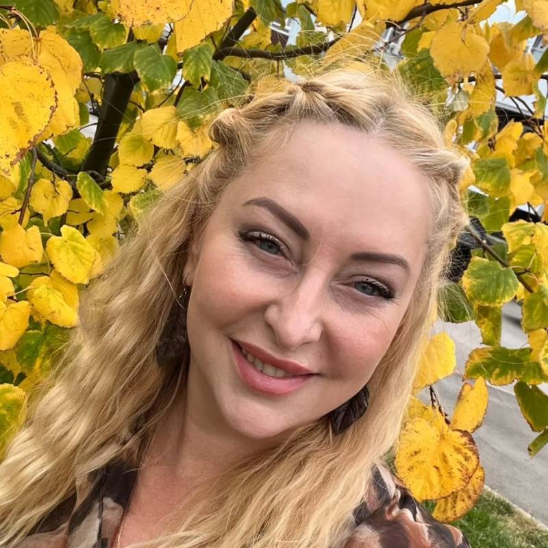 Verna, 43, Nots