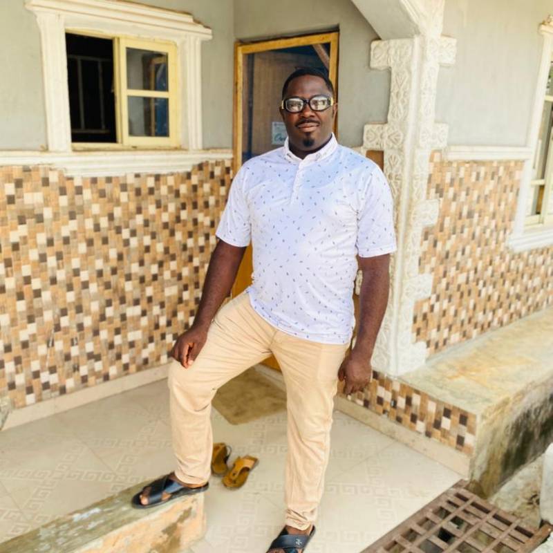 Kollex, 36, Nandaime