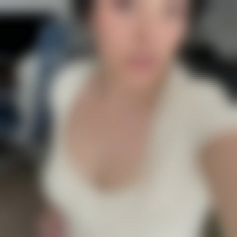 Celestine, 25, Purwa