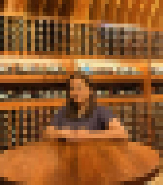 Cha, 41, Mangapet