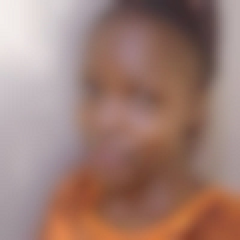 Brijuu, 28, Togo