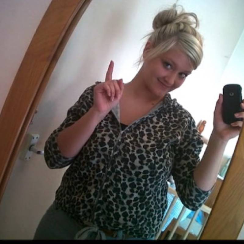 Sophie, 52, Mola Di Bari