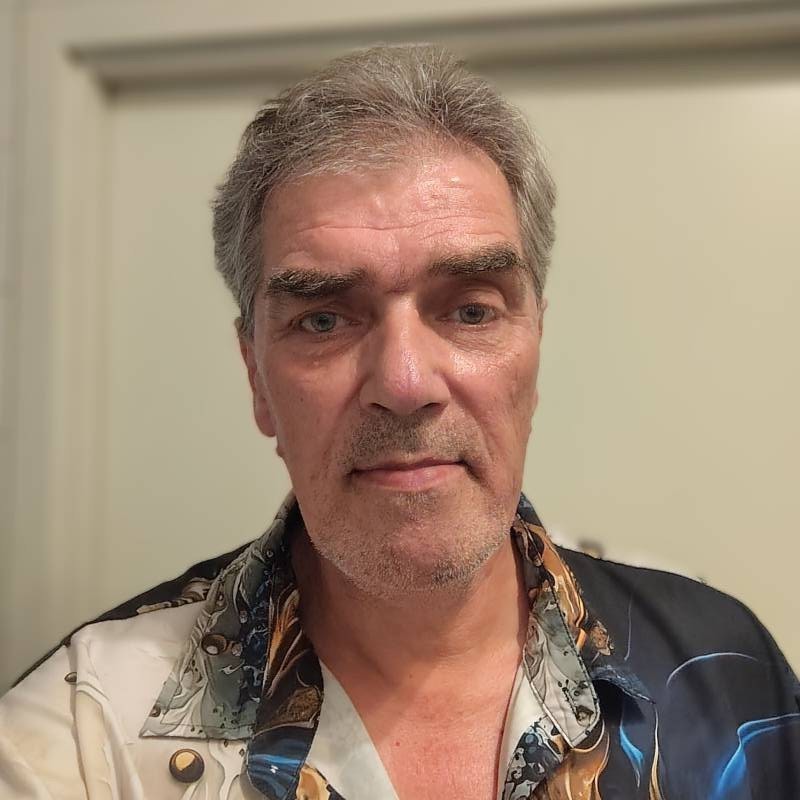Peter, 61, Ianantsony