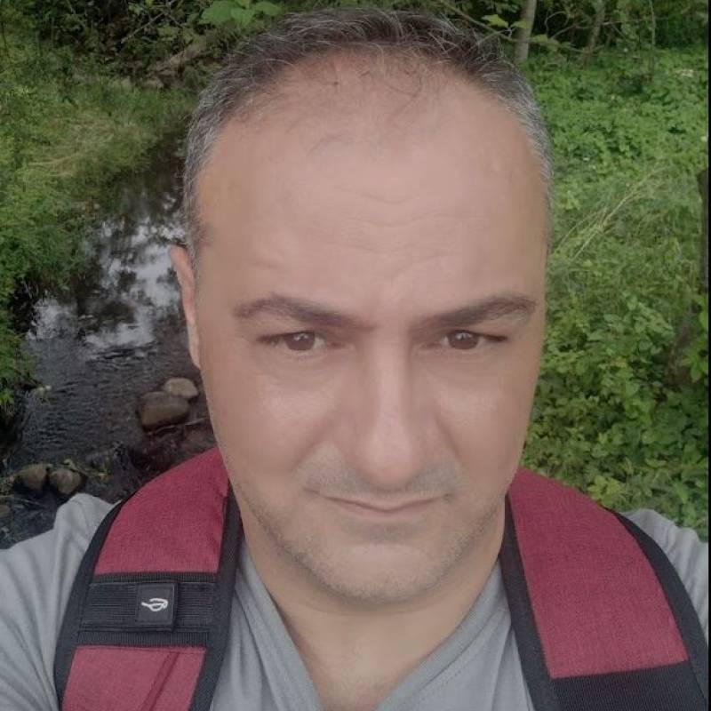 Moro, 41, San Jorge
