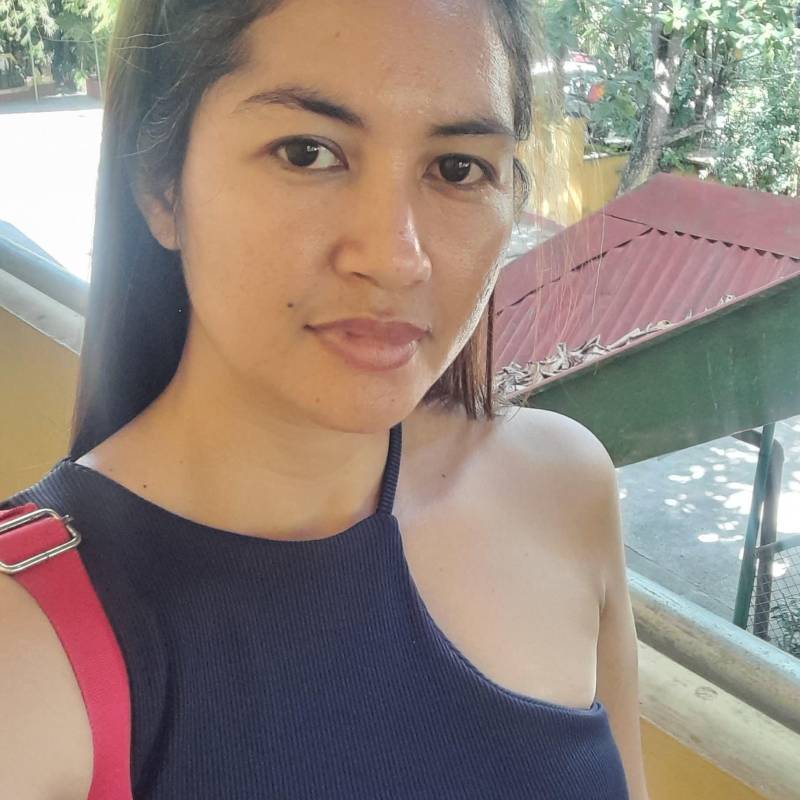 Regina, 40, Thun An