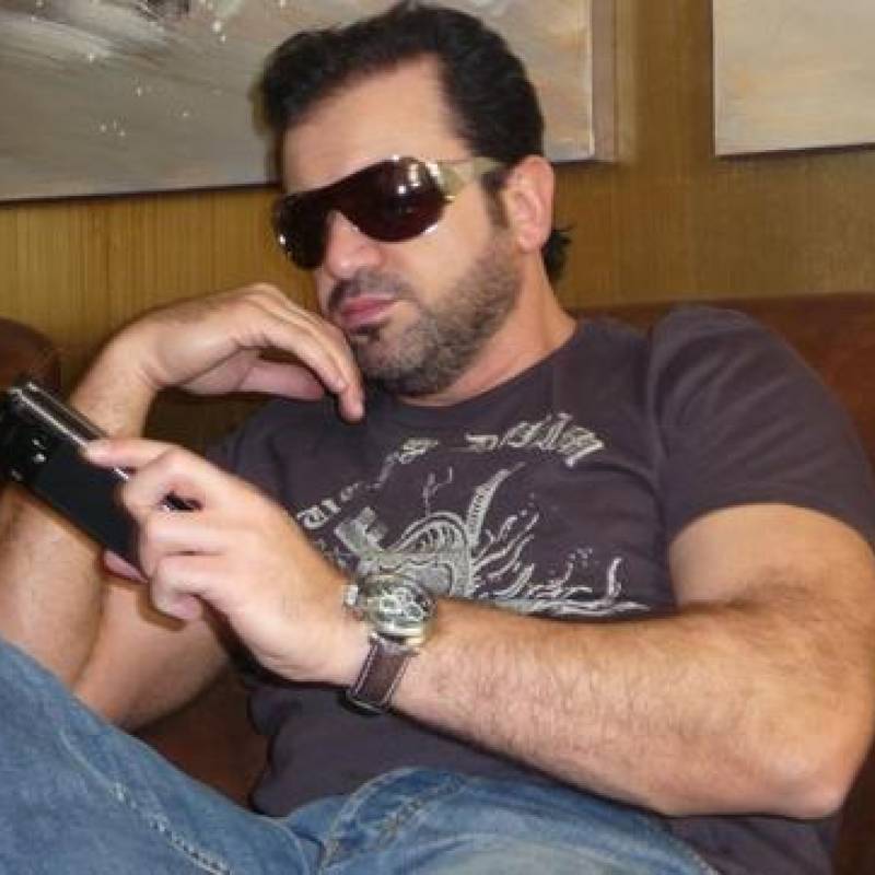 Ahmed, 47, Oxted