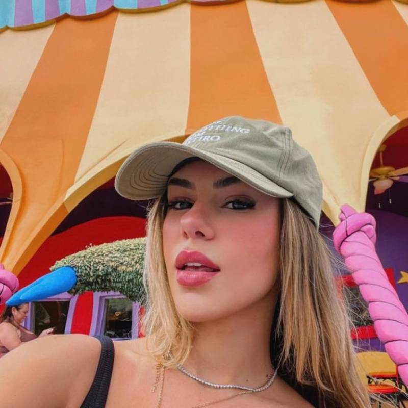Angelica, 18, Cuchi