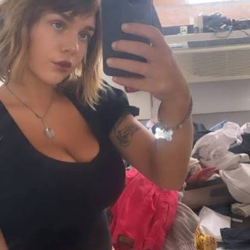 Mary, 49, Western Australia