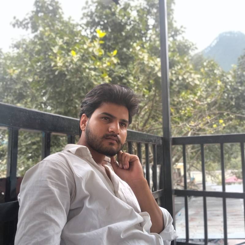Abhinav, 21, Analamanga
