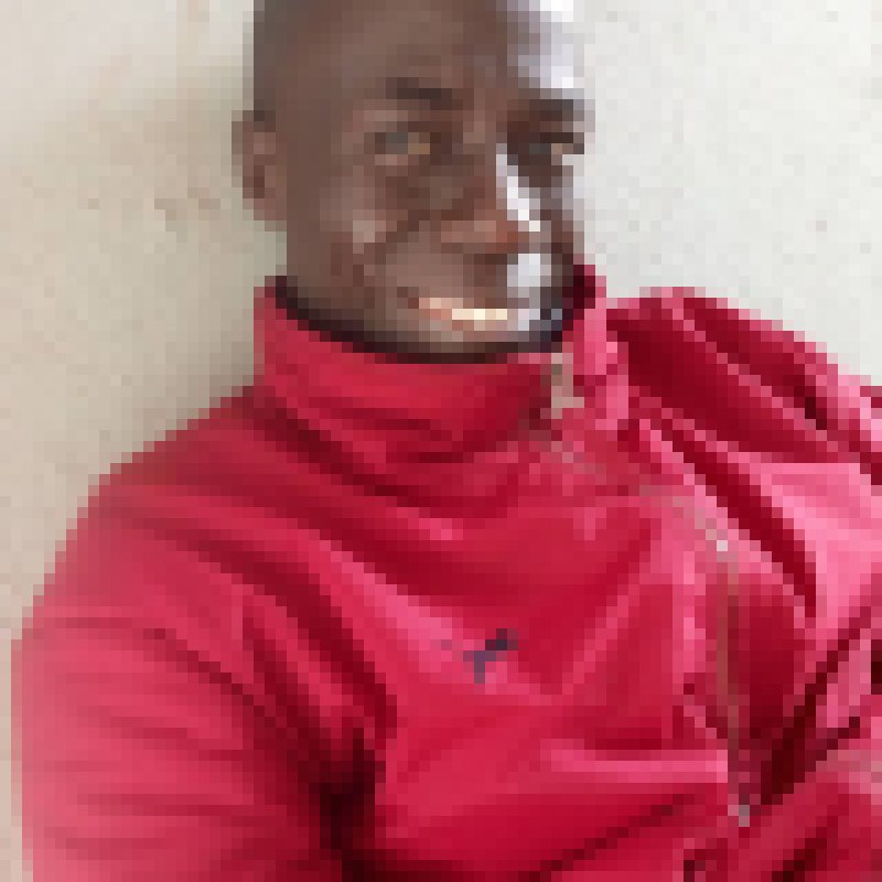 Godfrey, 40, Yuza