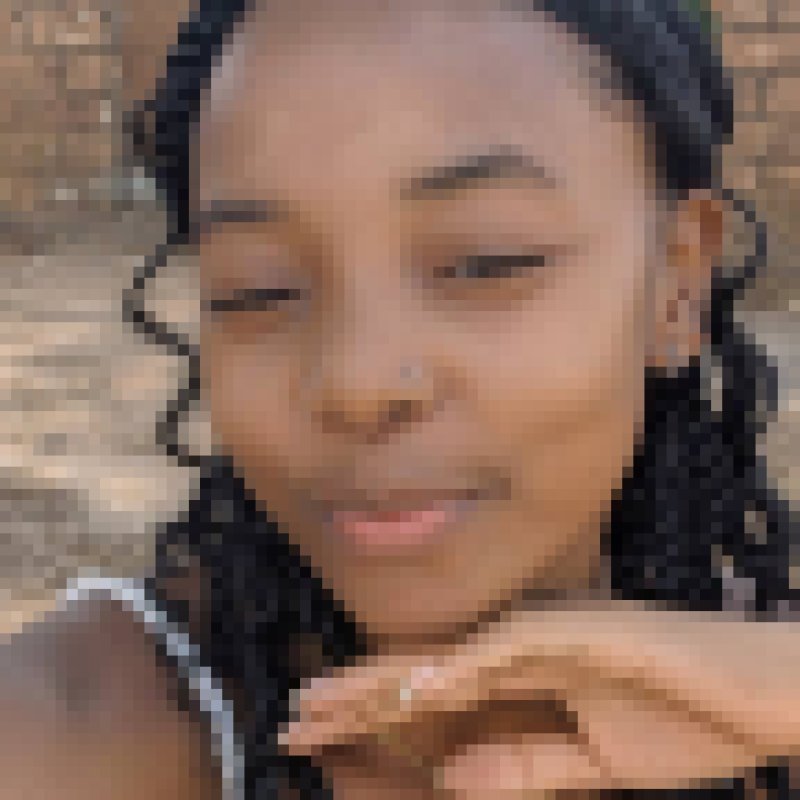 Lauriana, 21, Lower