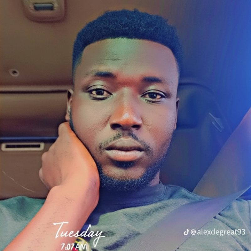 Alex, 32, Sirka