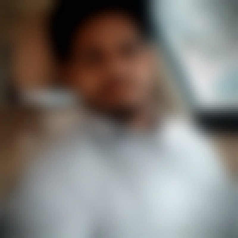 Khan, 27, Australia