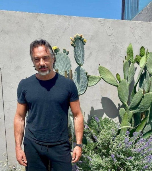walter, 58, Saidu Sharif