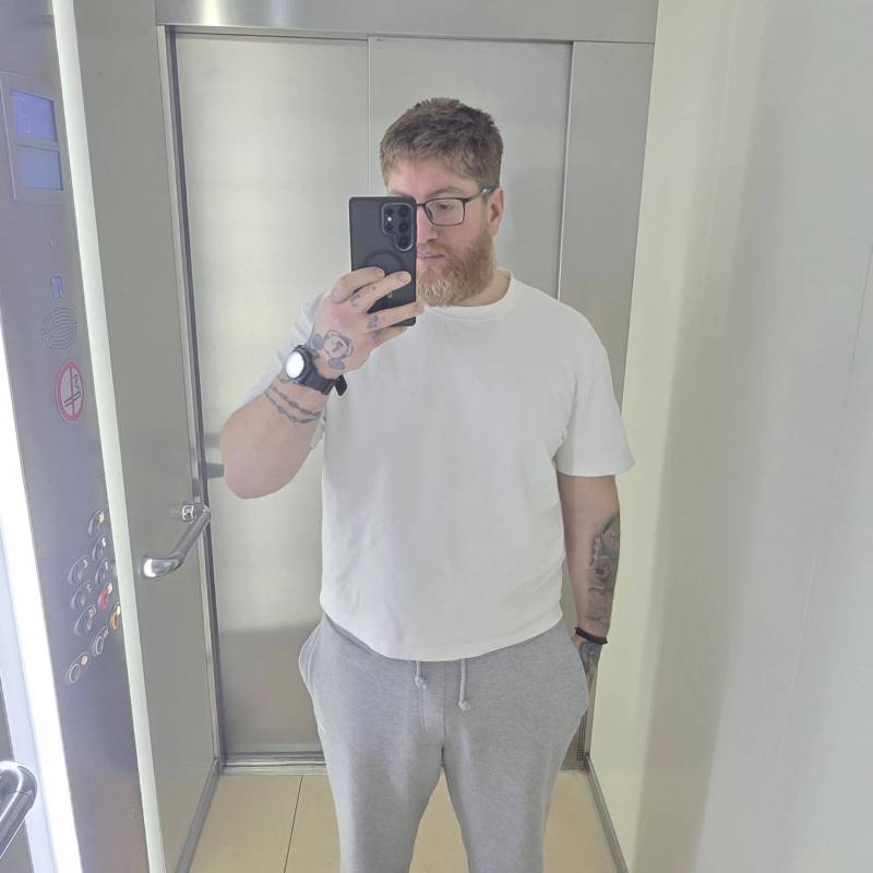 Lazaros, 35, Kiselvsk