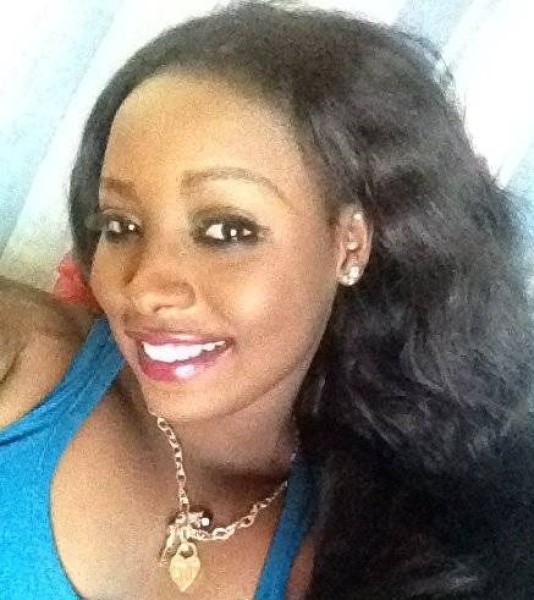 Prisca, 29, Victorias
