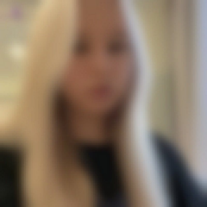 alina, 27, Togo