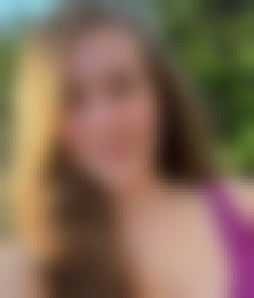 Mary wood, 35, Momostenango