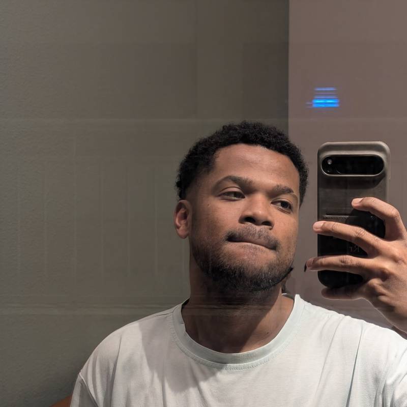 Richard, 26, Sirr Tajband