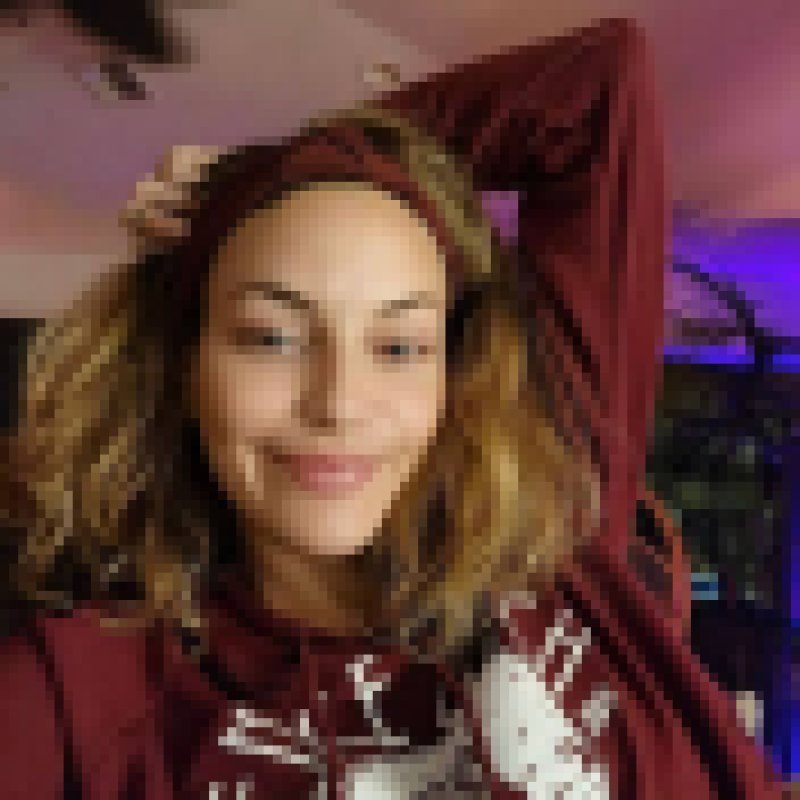 Olivia mina, 39, Avignon
