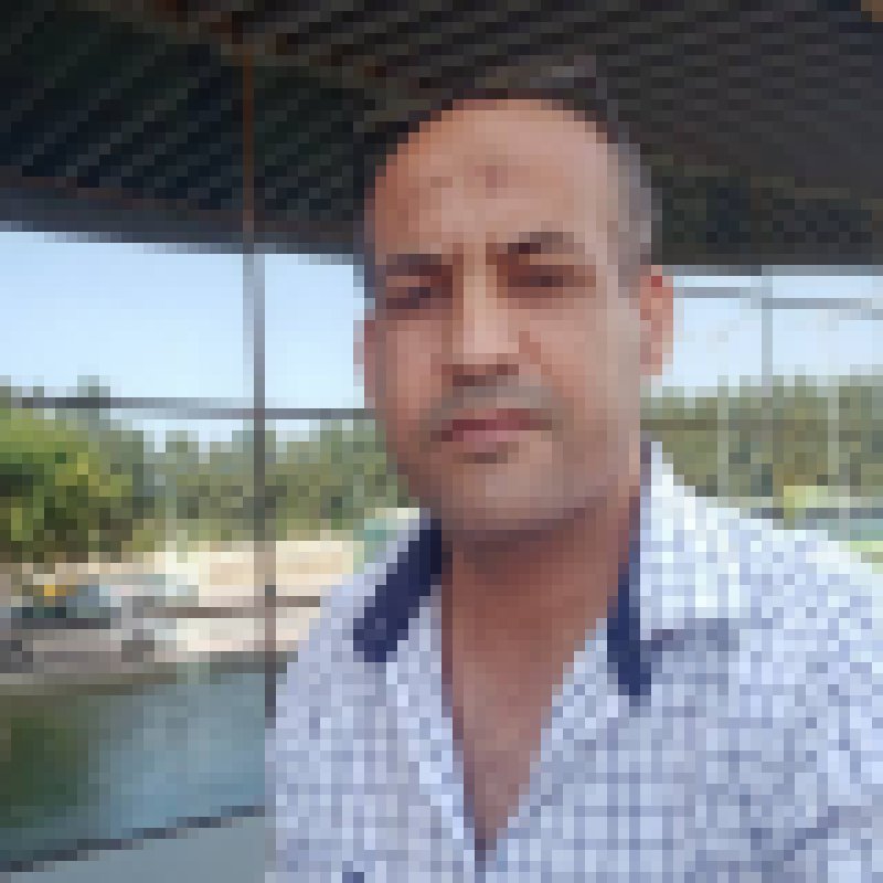 Ahmed, 50, Lehre