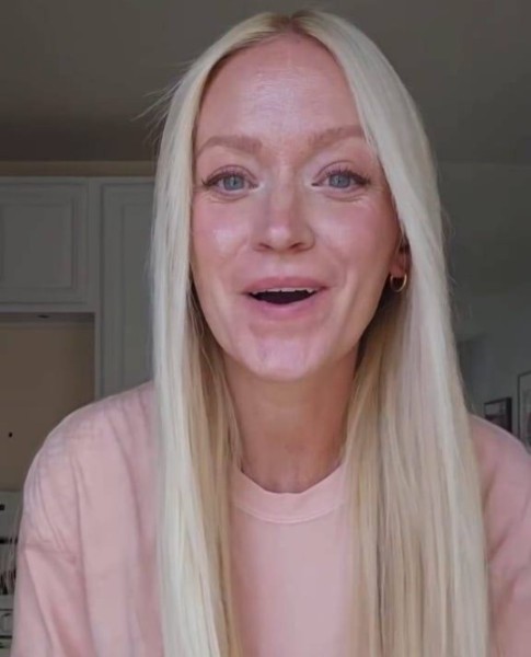 Ava, 35, Austria