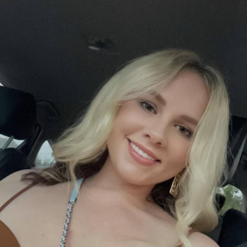 Kay, 30