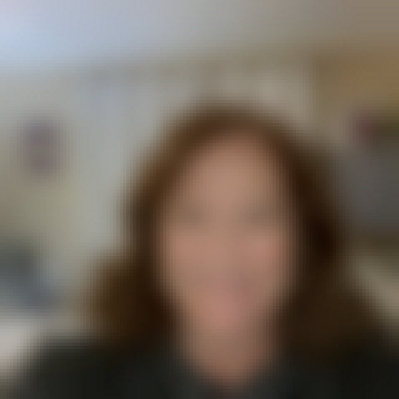 Regina, 51, Yemen