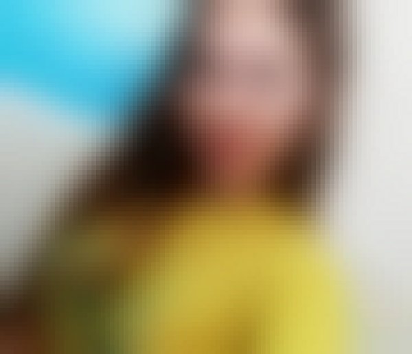joanne, 29, India