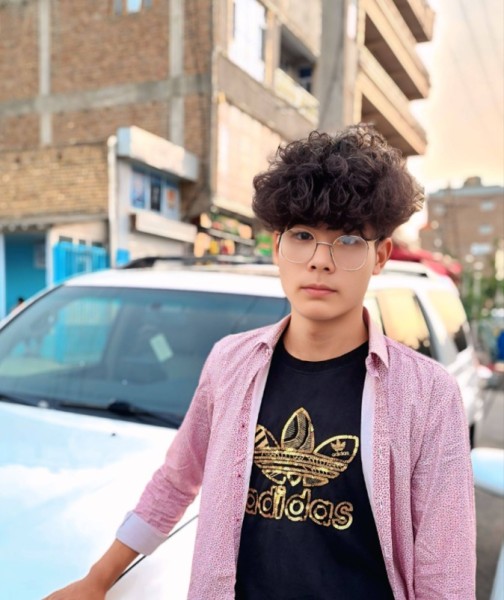 Nawid, 19, Cambuslang