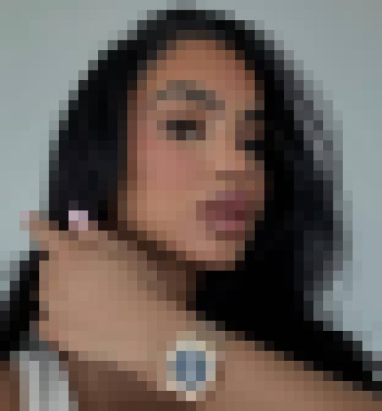 Amayalia, 36, Madagascar