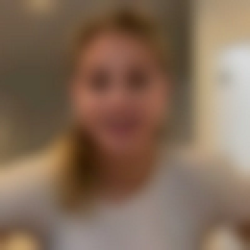 Mai, 30, Canada