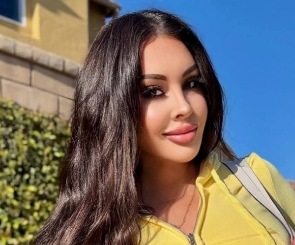 Marta Hubbs, 40, Sainteadle