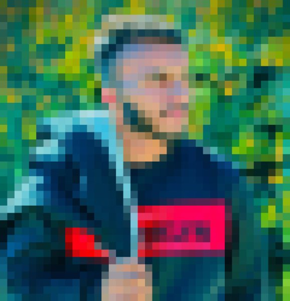 Hassan, 23, Akhaltsikhe