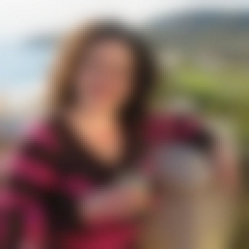 Anna, 41, Bangladesh